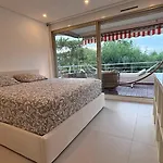 Jardin Terrasse Eden Tropez - Parking Pool Ac 4p *