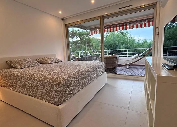 Jardin Terrasse Eden Tropez - Parking Pool Ac 4p *