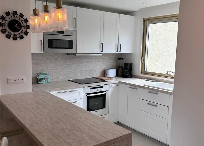 Апартаменти Jardin Terrasse Eden Tropez - Parking Pool Ac 4p Сен-Тропе