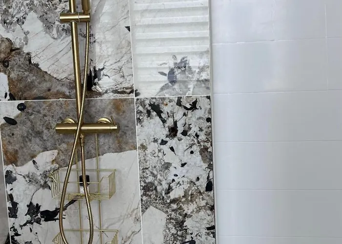 Jardin Terrasse Eden Tropez - Parking Pool Ac 4p Apartment *