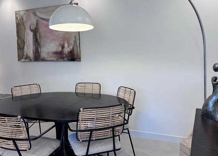 Апартаменти Jardin Terrasse Eden Tropez - Parking Pool Ac 4p *