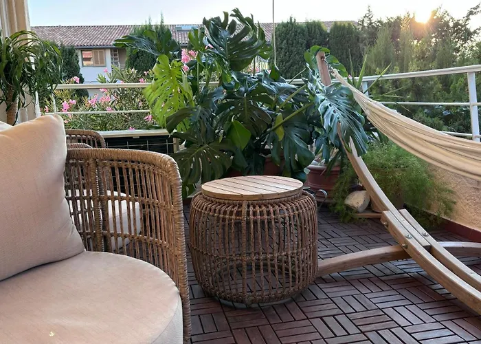 Jardin Terrasse Eden Tropez - Parking Pool Ac 4p *